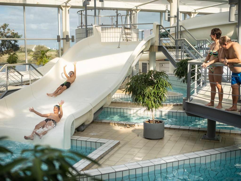 Hotel Landal Rnbjerg à Ranum Extérieur photo